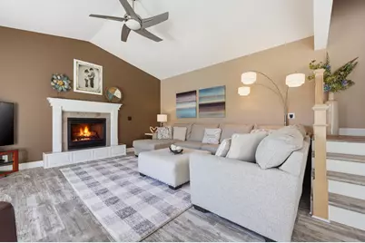 592 Vicki Lane, Shoreview, MN 55126 - Photo 8