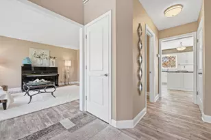 592 Vicki Ln, Shoreview, MN 55126 - Photo 20