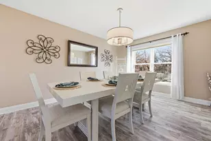 592 Vicki Ln, Shoreview, MN 55126 - Photo 18