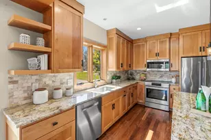 5041 Dominick Dr, Minnetonka, MN 55343 - Photo 12