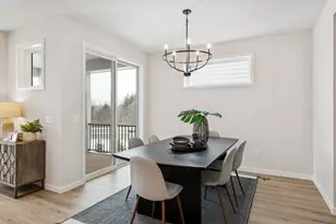 12439 Drayton Trl, Apple Valley, MN 55124 - Photo 12