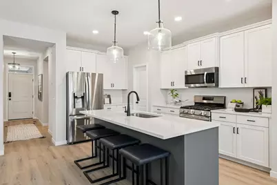 12439 Drayton Trail, Apple Valley, MN 55124 - Photo 6