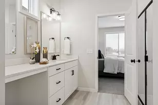 12439 Drayton Trl, Apple Valley, MN 55124 - Photo 24