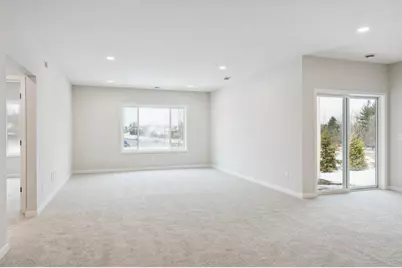 12439 Drayton Trail, Apple Valley, MN 55124 - Photo 28