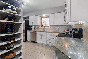 2513 Blomquist Ave, White Bear Lake, MN 55110 - Photo 10