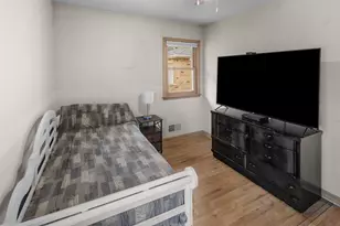 3029 Silver Lake Rd NE, Saint Anthony, MN 55418 - Photo 12