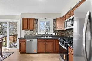 513 Meadowlark Ct NW, Byron, MN 55920 - Photo 10