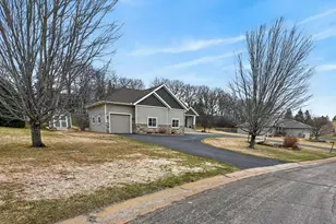 55 Bluegrass Dr NW, Alexandria, MN 56308 - Photo 16