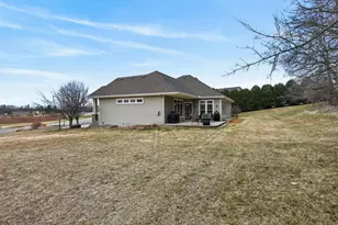 55 Bluegrass Dr NW, Alexandria, MN 56308 - Photo 6