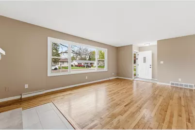 900 Green Street, Hudson, WI 54016 - Photo 6