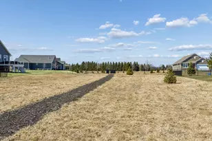 4056 Kokanee Ave N, Lake Elmo, MN 55042 - Photo 82