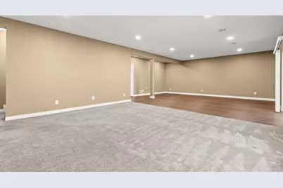 9704 Emerson Court, Eden Prairie, MN 55347 - Photo 42