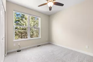 9704 Emerson Ct, Eden Prairie, MN 55347 - Photo 20