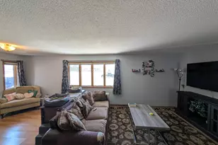 411 6th Ave SW, Perham, MN 56573 - Photo 10