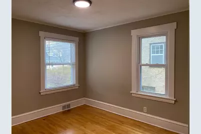 1189 Hawthorne Avenue E, Saint Paul, MN 55106 - Photo 6