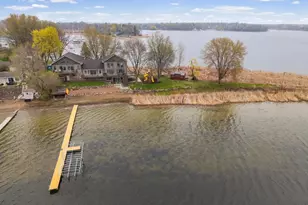 13765 Norelius Ln, Lindstrom, MN 55045 - Photo 2
