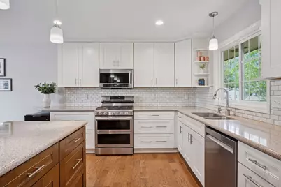 9772 Ives Lane N, Maple Grove, MN 55369 - Photo 4