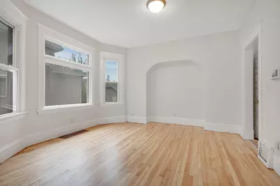 804 Hawthorne Avenue E, Saint Paul, MN 55106 - Photo 12