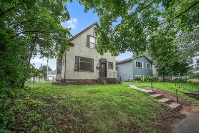 804 Hawthorne Avenue E, Saint Paul, MN 55106 - Photo 2
