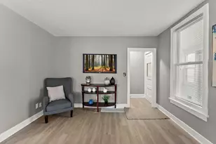 303 Cesar Chavez St, Saint Paul, MN 55107 - Photo 12