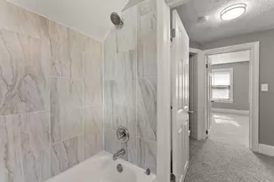 303 Cesar Chavez St, Saint Paul, MN 55107 - Photo 18