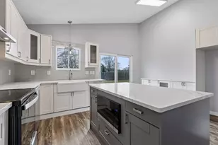 601 Cedar St SW, Isanti, MN 55040 - Photo 14