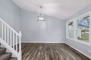 601 Cedar St SW, Isanti, MN 55040 - Photo 4
