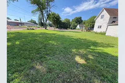 49 S Hering Street, Appleton, MN 56208 - Photo 1