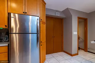 91 Arthur Ave SE, Minneapolis, MN 55414 - Photo 16