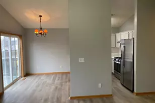 218 Crystal Ln, Montrose, MN 55363 - Photo 6