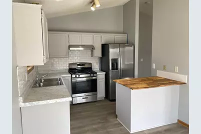 218 Crystal Lane, Montrose, MN 55363 - Photo 8