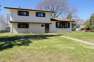 1791 Lake St, Lauderdale, MN 55113 - Photo 30