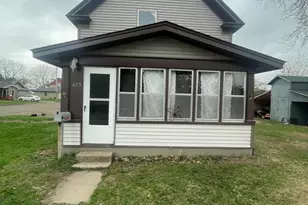 675 4th St SE, Pine City, MN 55063 - Photo 2