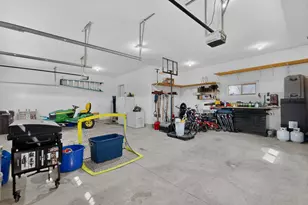 1442 30th St NW, Austin, MN 55912 - Photo 40