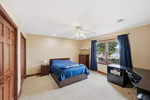 10827 Jersey Dr N, Brooklyn Park, MN 55445 - Photo 38