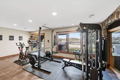 10827 Jersey Drive N, Brooklyn Park, MN 55445 - Photo 36