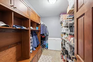 10827 Jersey Dr N, Brooklyn Park, MN 55445 - Photo 22