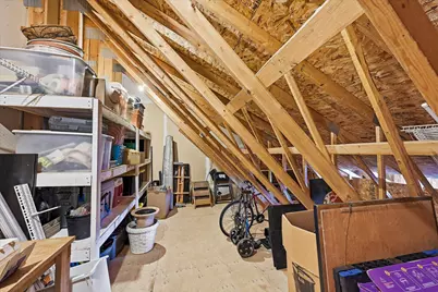 10827 Jersey Drive N, Brooklyn Park, MN 55445 - Photo 40