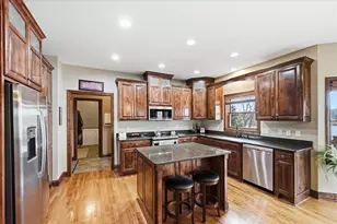 10827 Jersey Dr N, Brooklyn Park, MN 55445 - Photo 10