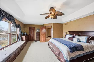 10827 Jersey Dr N, Brooklyn Park, MN 55445 - Photo 24