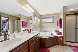 10827 Jersey Dr N, Brooklyn Park, MN 55445 - Photo 26