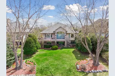 9226 Breckenridge Lane, Eden Prairie, MN 55347 - Photo 6