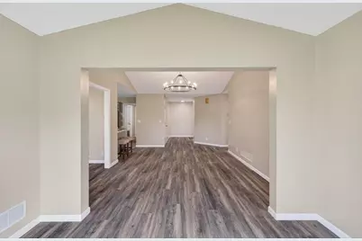 901 W Main Street, Belle Plaine, MN 56011 - Photo 6