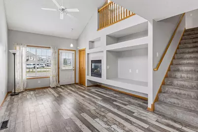 858 Gannon Drive, Shakopee, MN 55379 - Photo 2