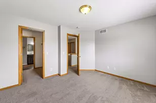 858 Gannon Dr, Shakopee, MN 55379 - Photo 20