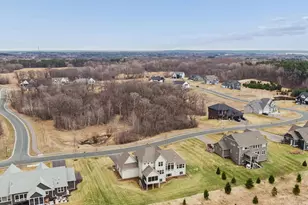 5710 Kelvin Ave N, Lake Elmo, MN 55042 - Photo 4