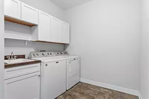 2209 Greenfield Dr W, Northfield, MN 55057 - Photo 10