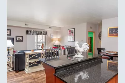 4132 Vernon Avenue S #A203, Saint Louis Park, MN 55416 - Photo 4