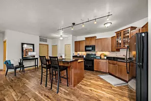 4132 Vernon Ave S, Saint Louis Park, MN 55416 - Photo 4