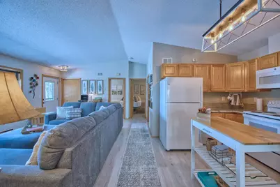 10153 S Clear Lake Road, Britt, MN 55710 - Photo 6